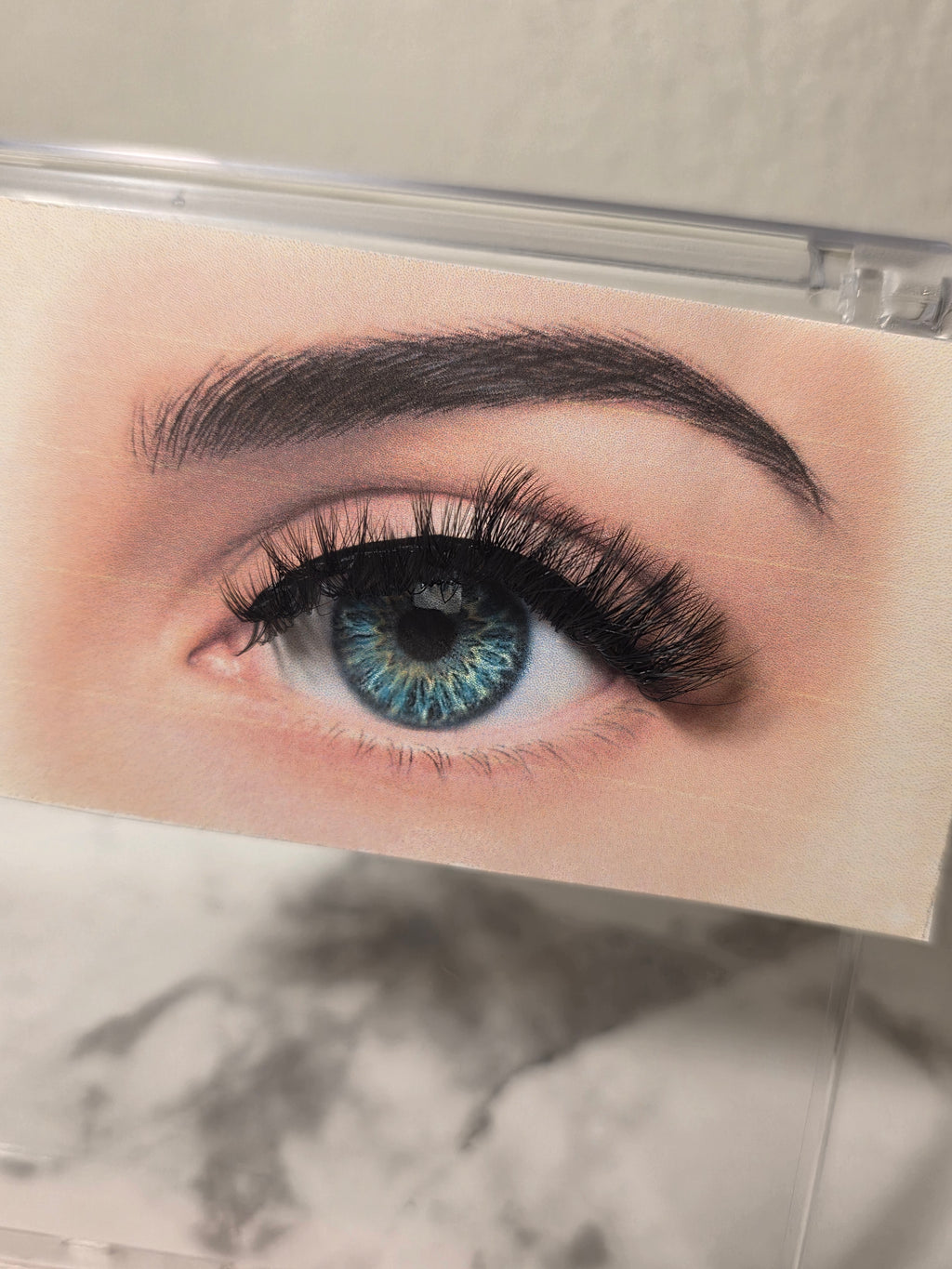 Cluster Lashes